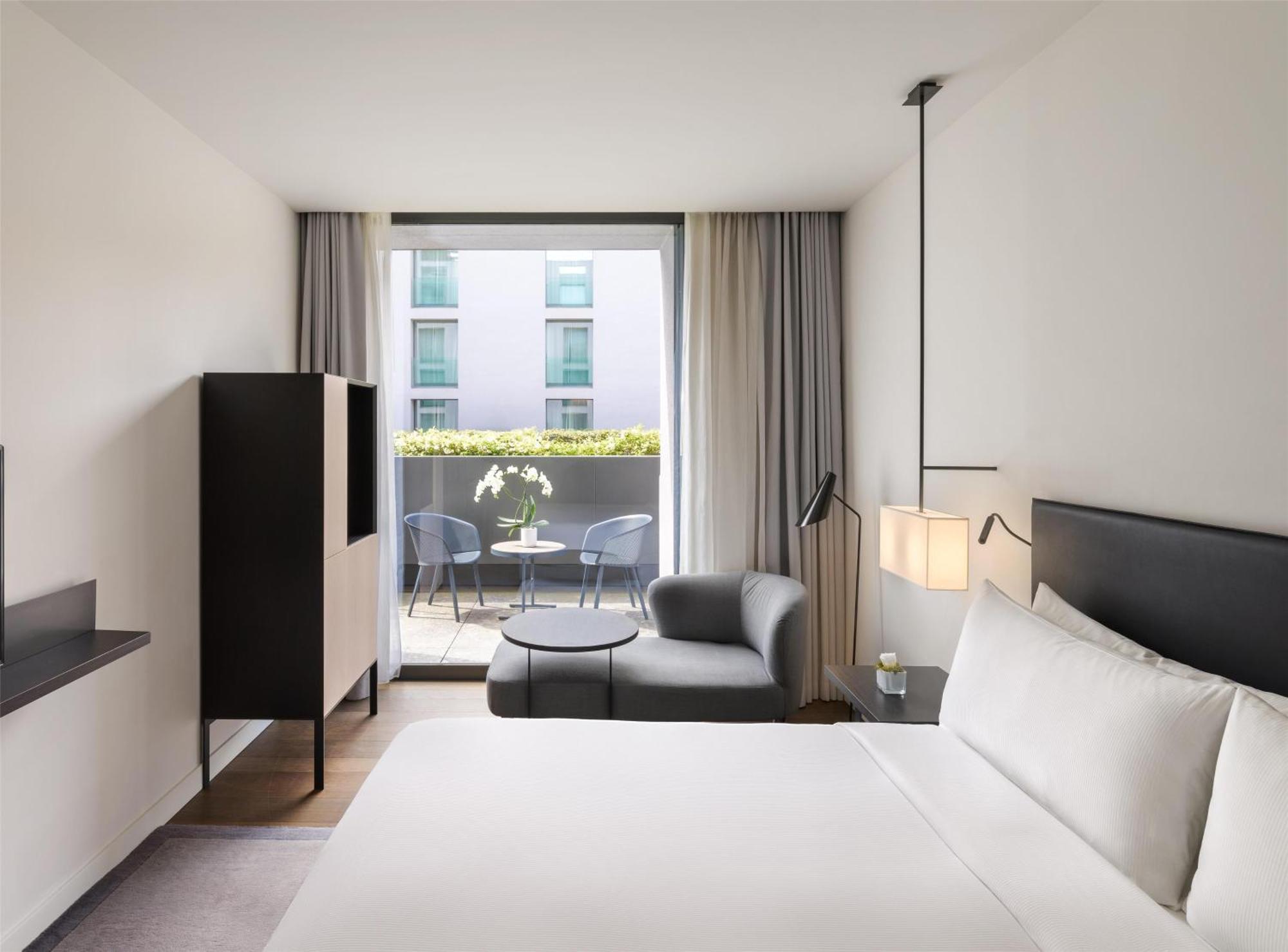 Hilton Hotel Como